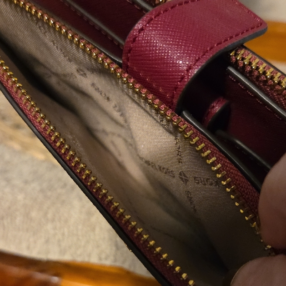 Michael Kors Magenta Wallet With Wristlet Excellent Preloved - Picture 2 of 5